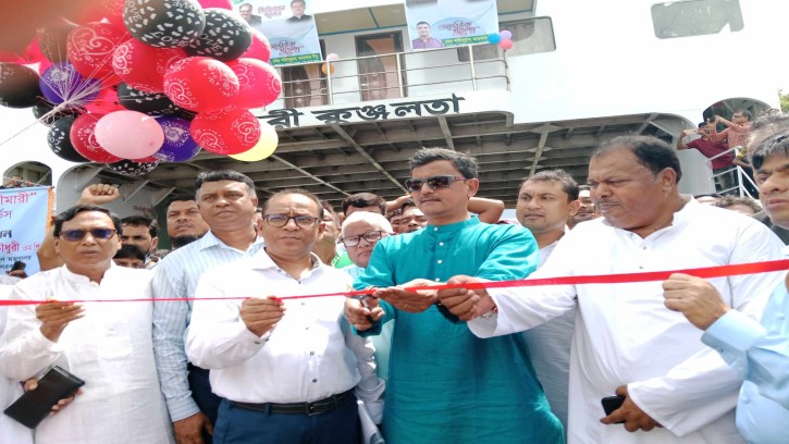 দীর্ঘ প্রতিক্ষীত 'চিলমারী-রৌমারী’ রুটে ফেরি সার্ভিস উদ্বোধন
